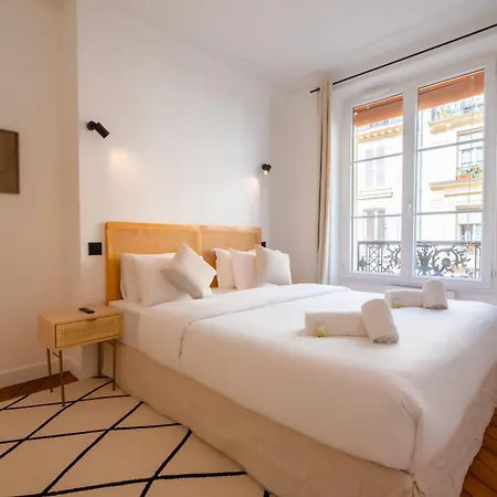 Lovely Near Canal St Martin Apartment *